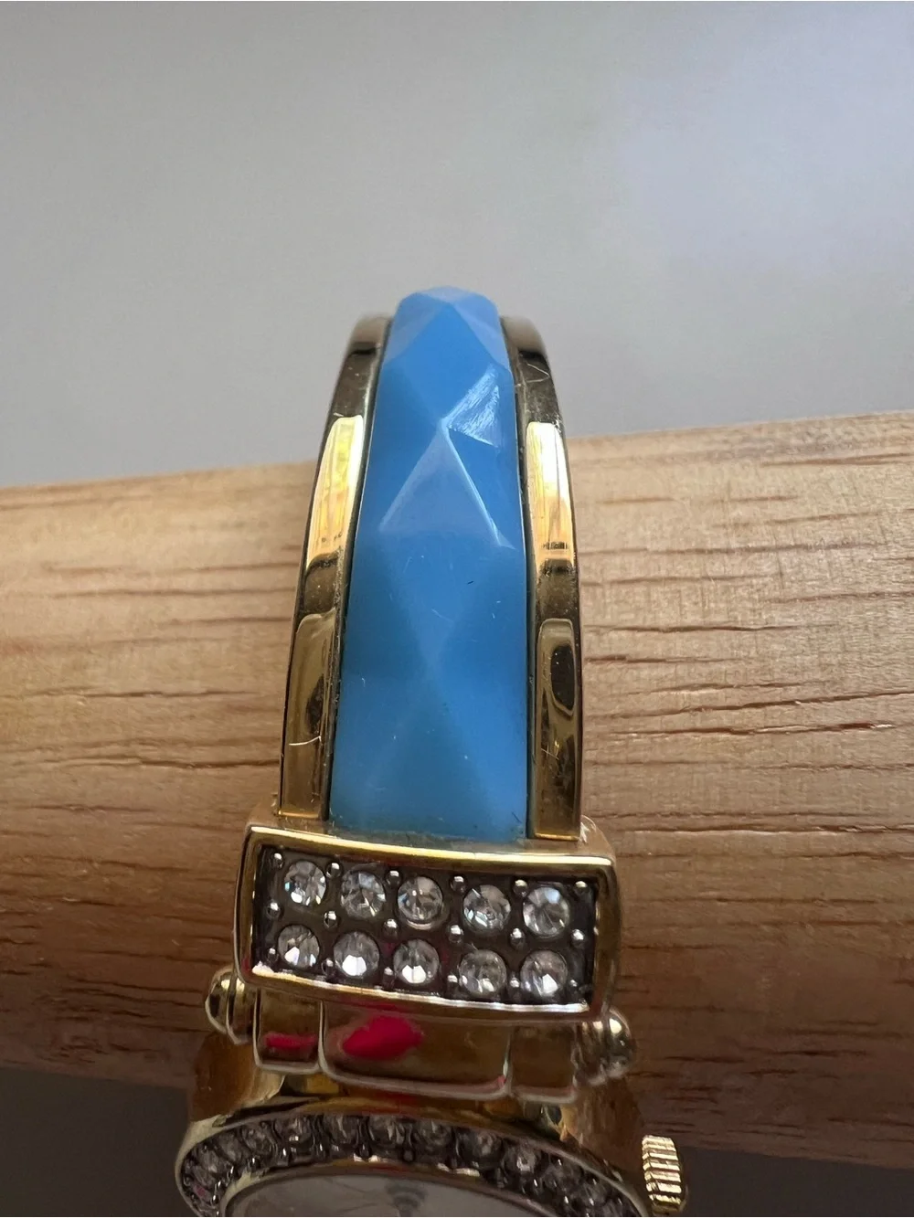 Vintage Joan Rivers Classics Gold Tone Rhinestone Encrusted Bezel Hinged Watch